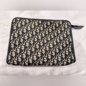 CHRISTIAN DIOR Pouch Clutch in Blue